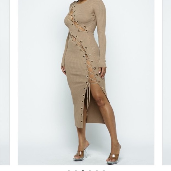 Hera collection long sleeve tie up dress size small - Picture 3 of 7